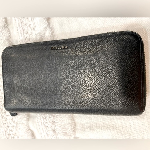 Prada Vintage Black Leather Long Wallet - Picture 1 of 7
